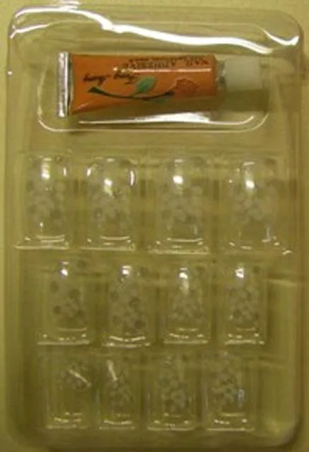 False fingernails with glueNail Art - New nail