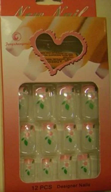 False fingernails with glueNail Art - New nail