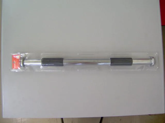 Door bar