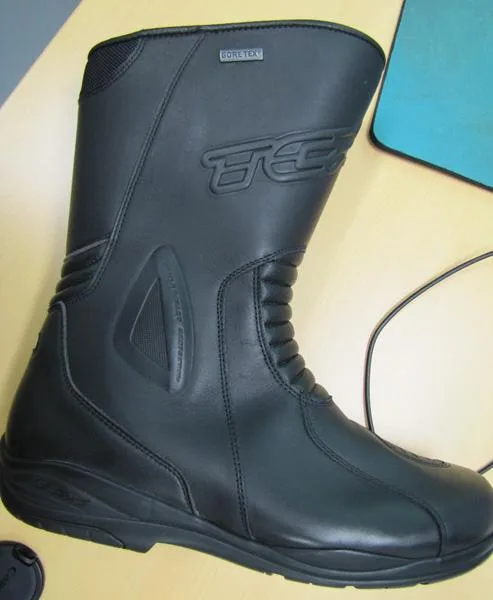 Motorcycle boots