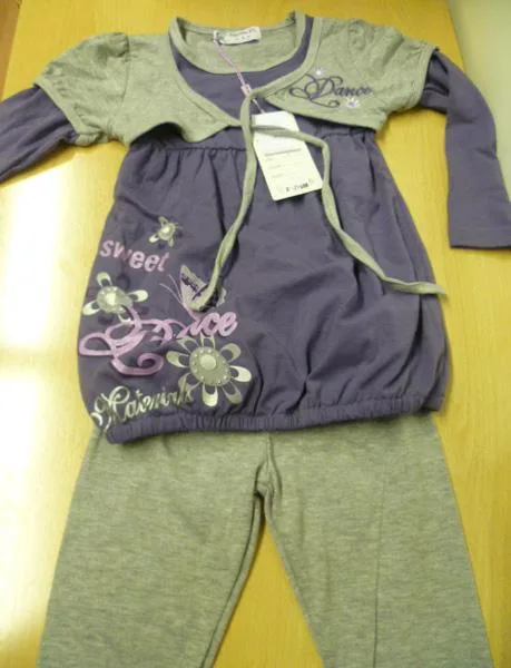 Girls’ outfit