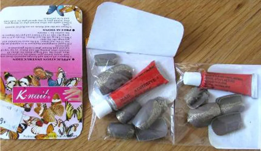 False nails