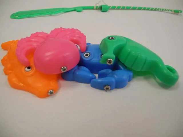Magnetic fishing set