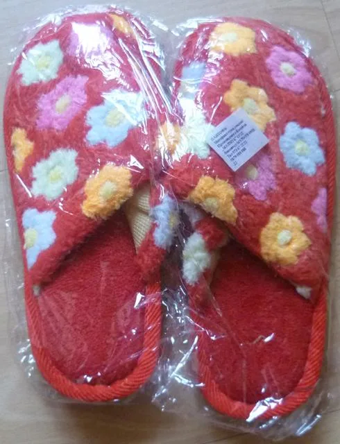 Ladies’ slippers