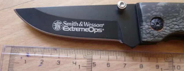 Folding pocket knife