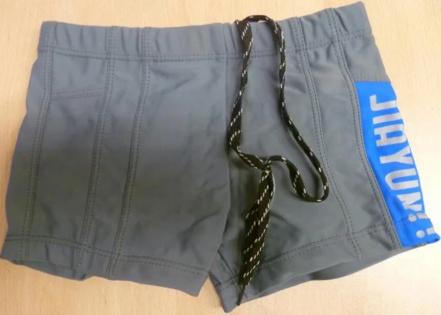 Boys' swimming trunks