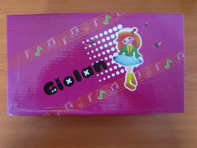Girls' shoes