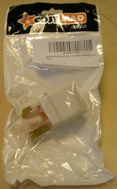 Travel plug adaptor