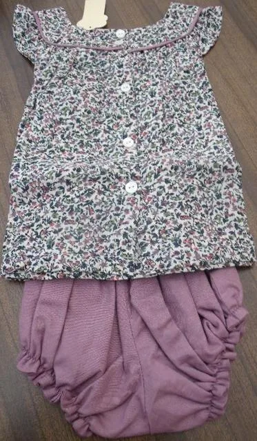 Babies' clothing