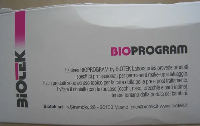 Skin regenerator cream for permanent make-up and t