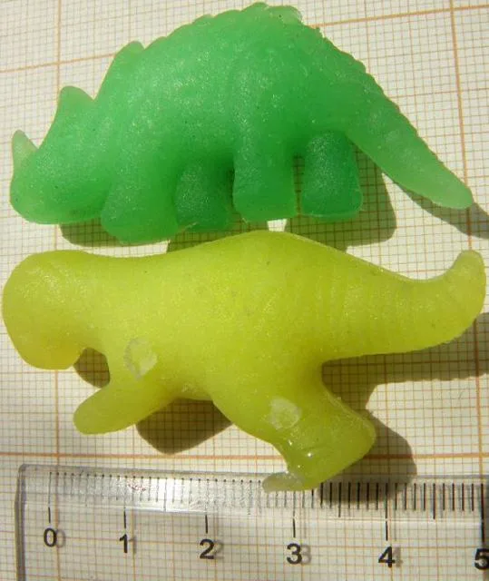 Expanding toys