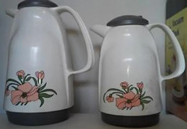 Vacuum flasks