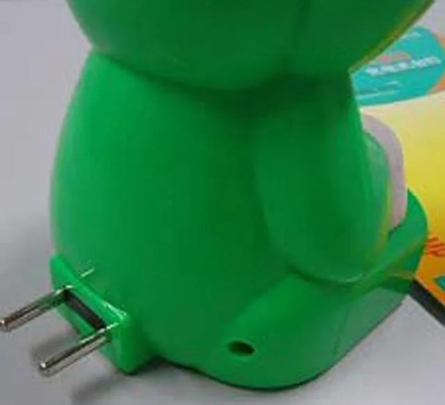 Table lamp