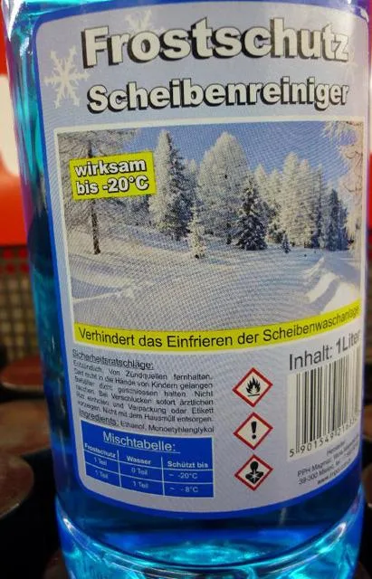 Antifreeze cleaning agent