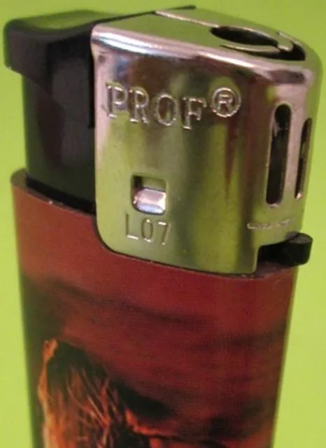 Novelty lighter