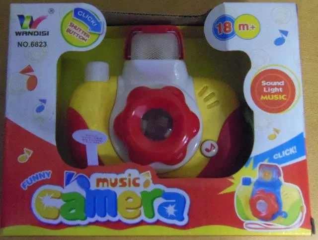 Toy camera