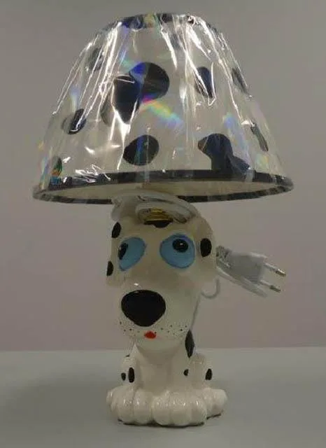 Table lamp