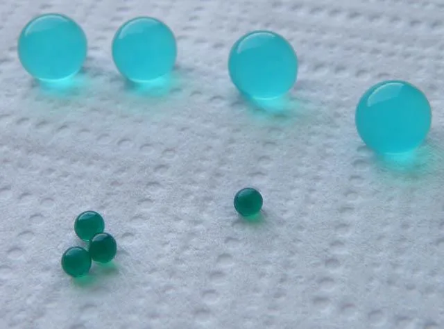Water absorbent crystals