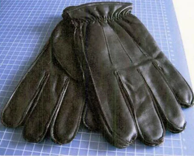 Men's leather gloves