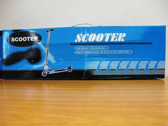 Toy scooter