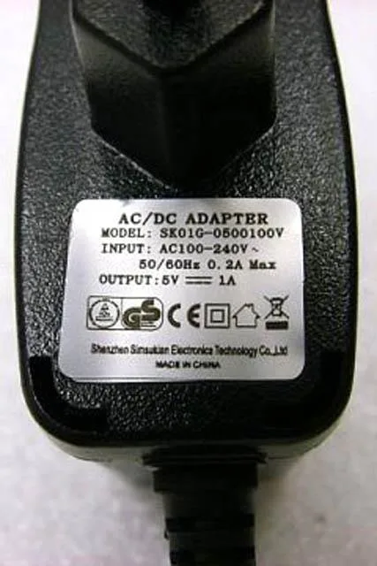 Pocket- lamp with a battery charger