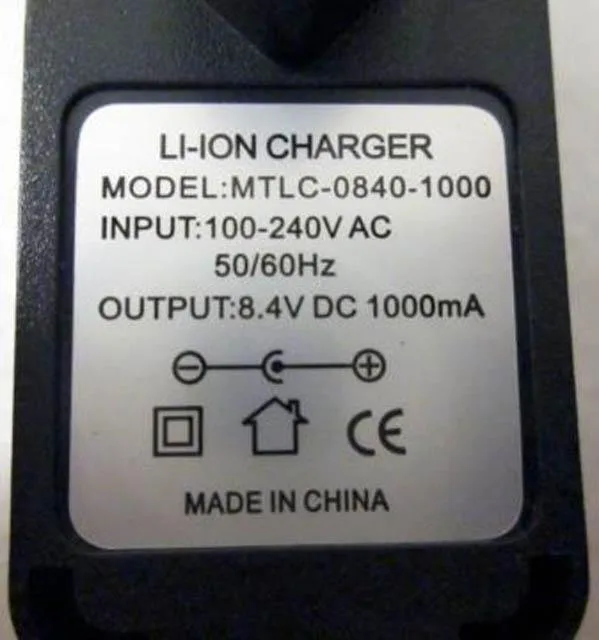 Portable LED lamp