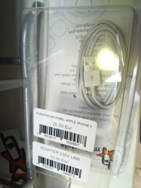 Phone USB charger