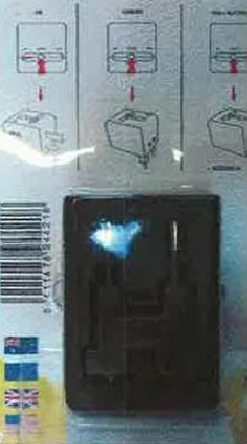 Travel plug adaptor with USB power supply