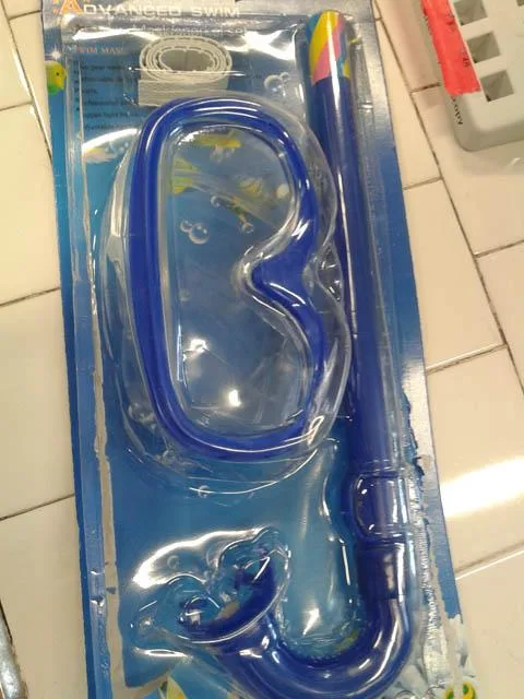 Goggles and snorkel set