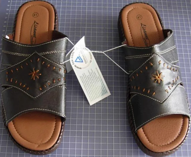 Ladies' sandals