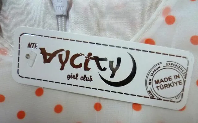 Girls' dress
