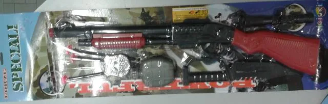 Toy rifle with accessories