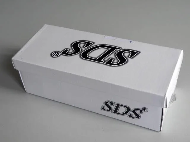 Ladies' shoes