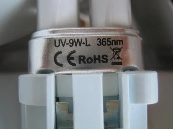 UV lamp for nails