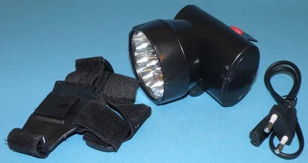Rechargeable head torch