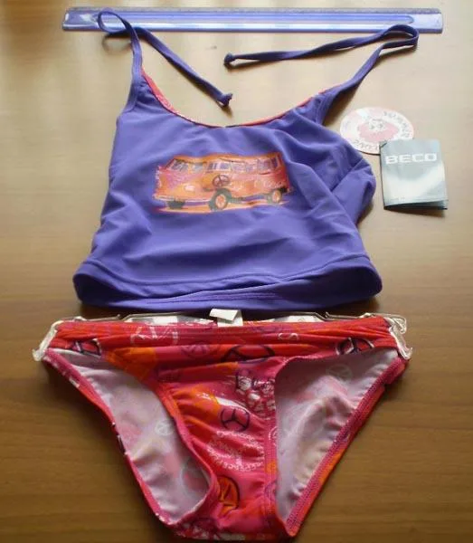 Girls' swimwear (tankini)