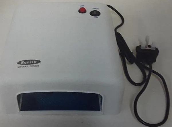 UV nail lamp
