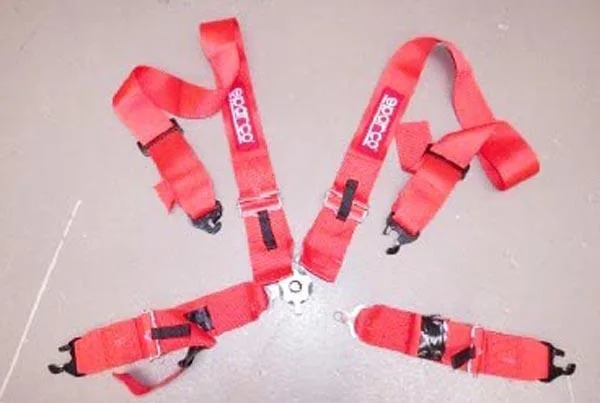 Motor racing harness
