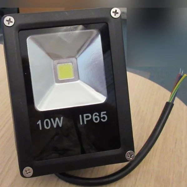 LED flood light