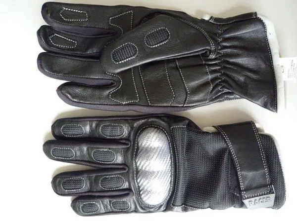 Motorcycle gloves