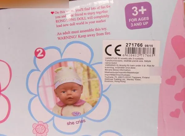 Plastic doll set