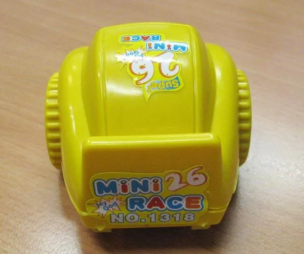 Toy car