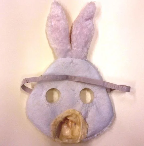 Fancy-dress mask
