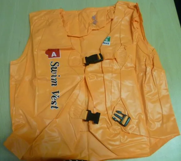Inflatable vest