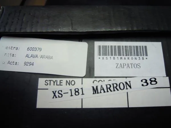 Ladies' shoes