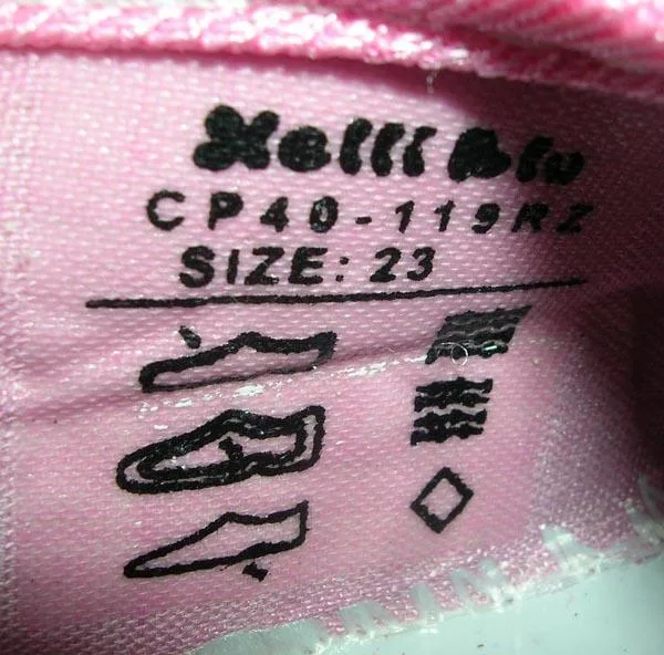 Girls' shoes
