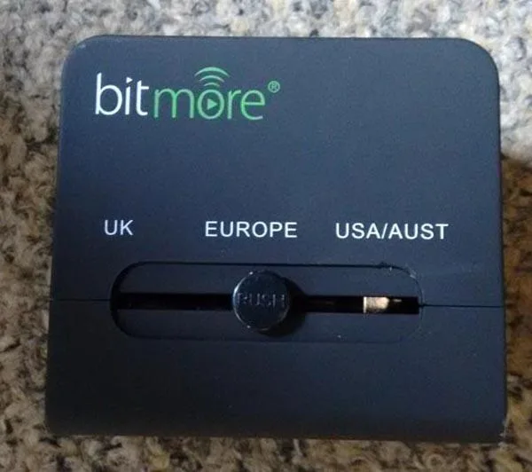 Travel plug adaptor