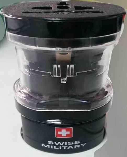 Travel plug adapter