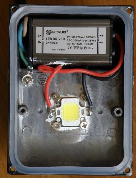 LED floodlight