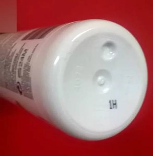 Skin cleansing cream